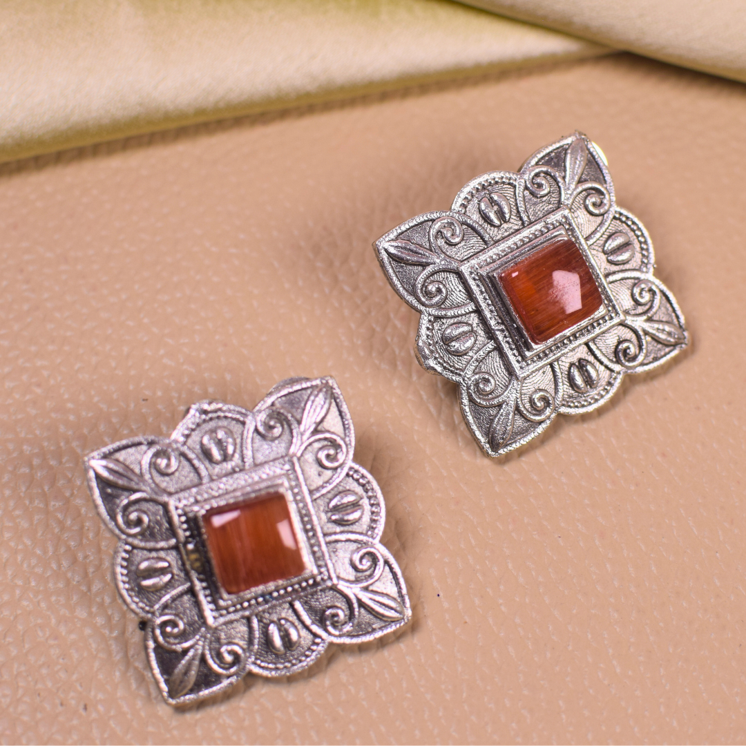 Aakriti Earrings