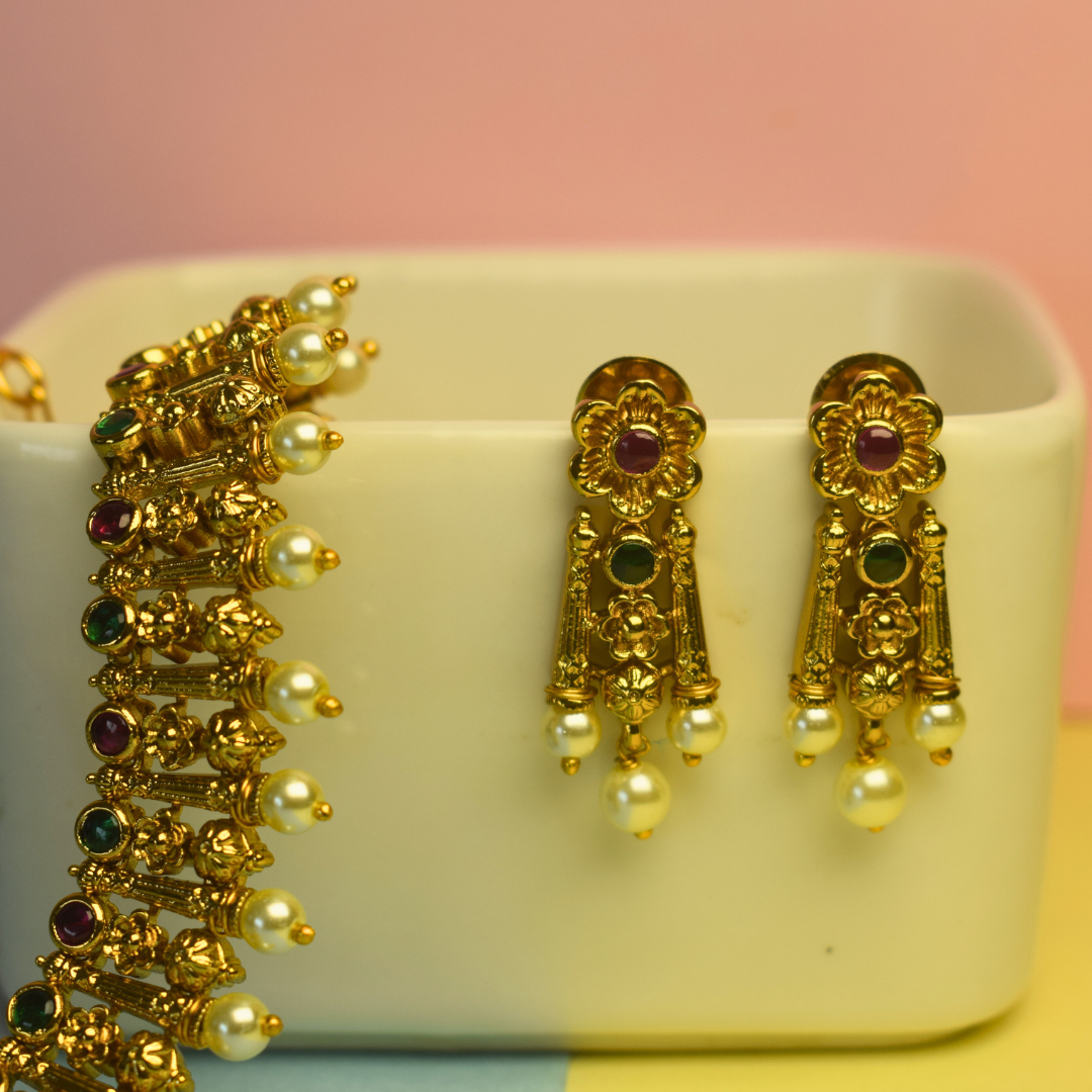 Golden Nandika Temple Jewellery Set
