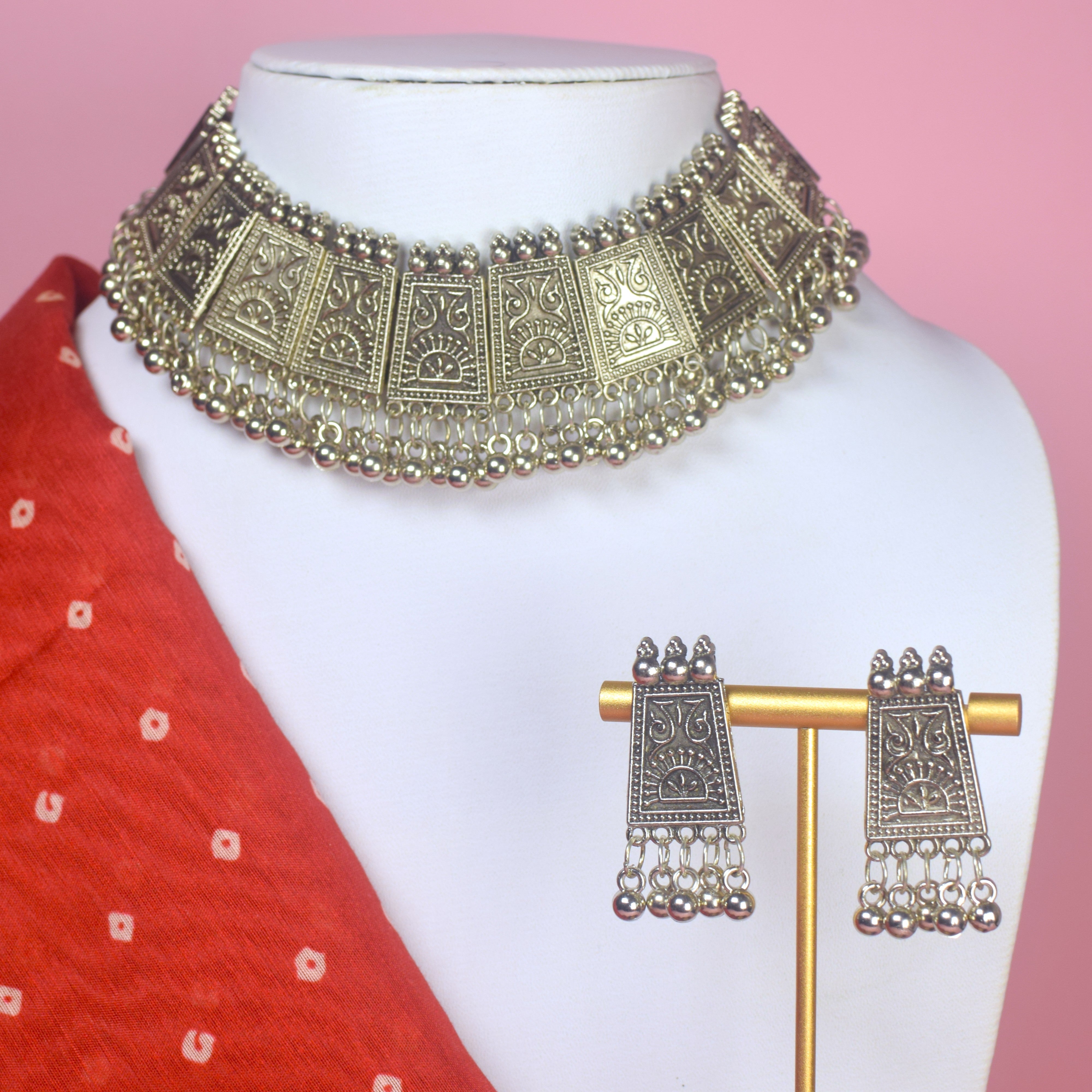 Inara Rumi Choker