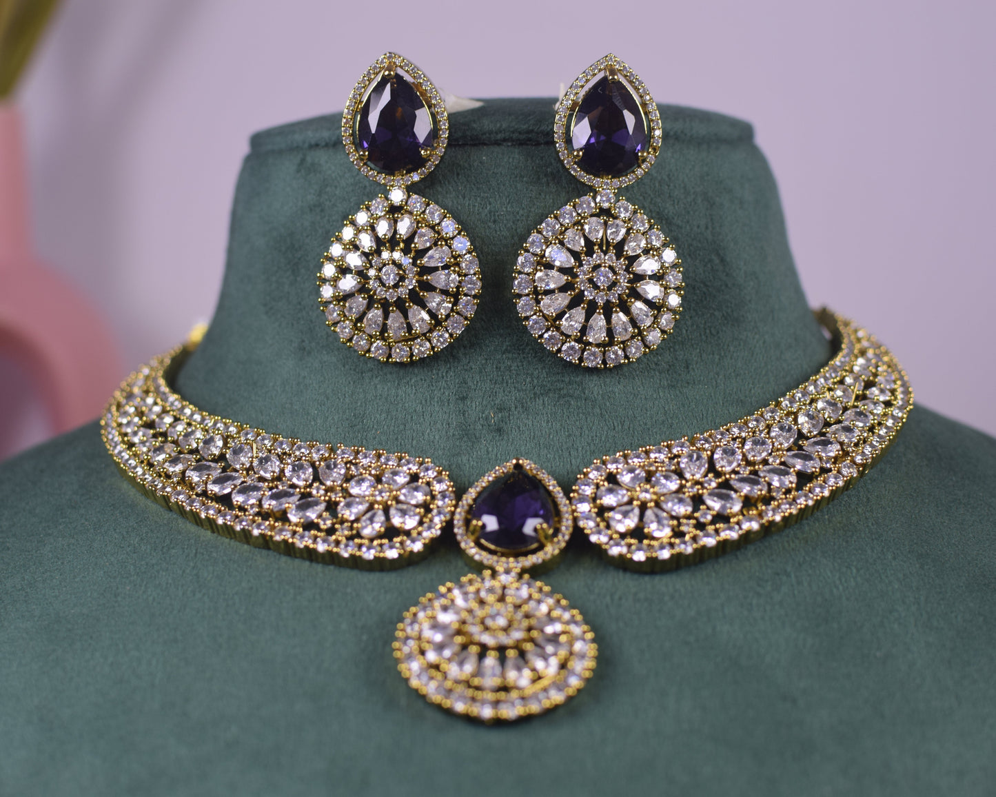 Victorian Jewelry Set