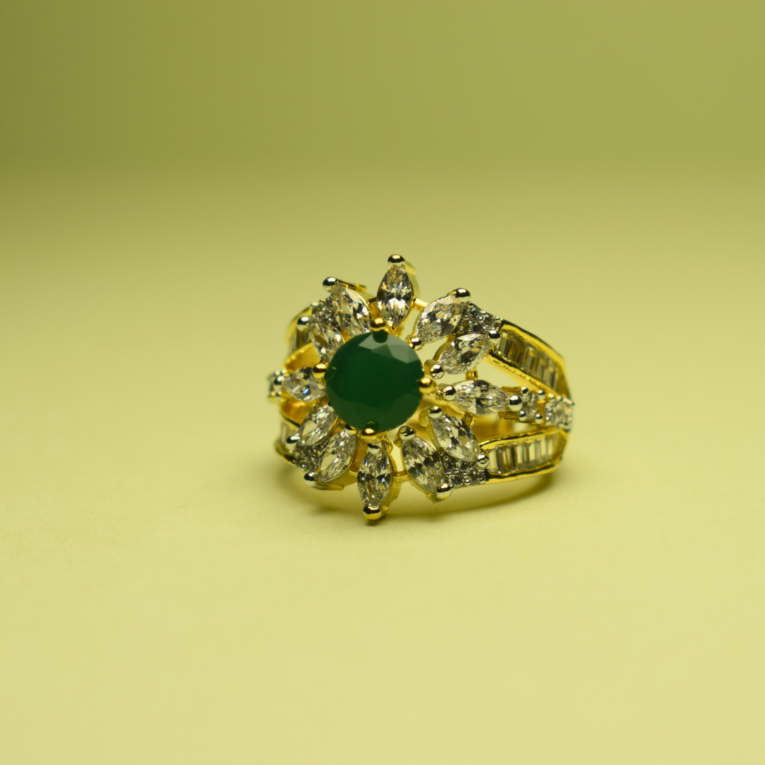 EMERALD LILY AD RING