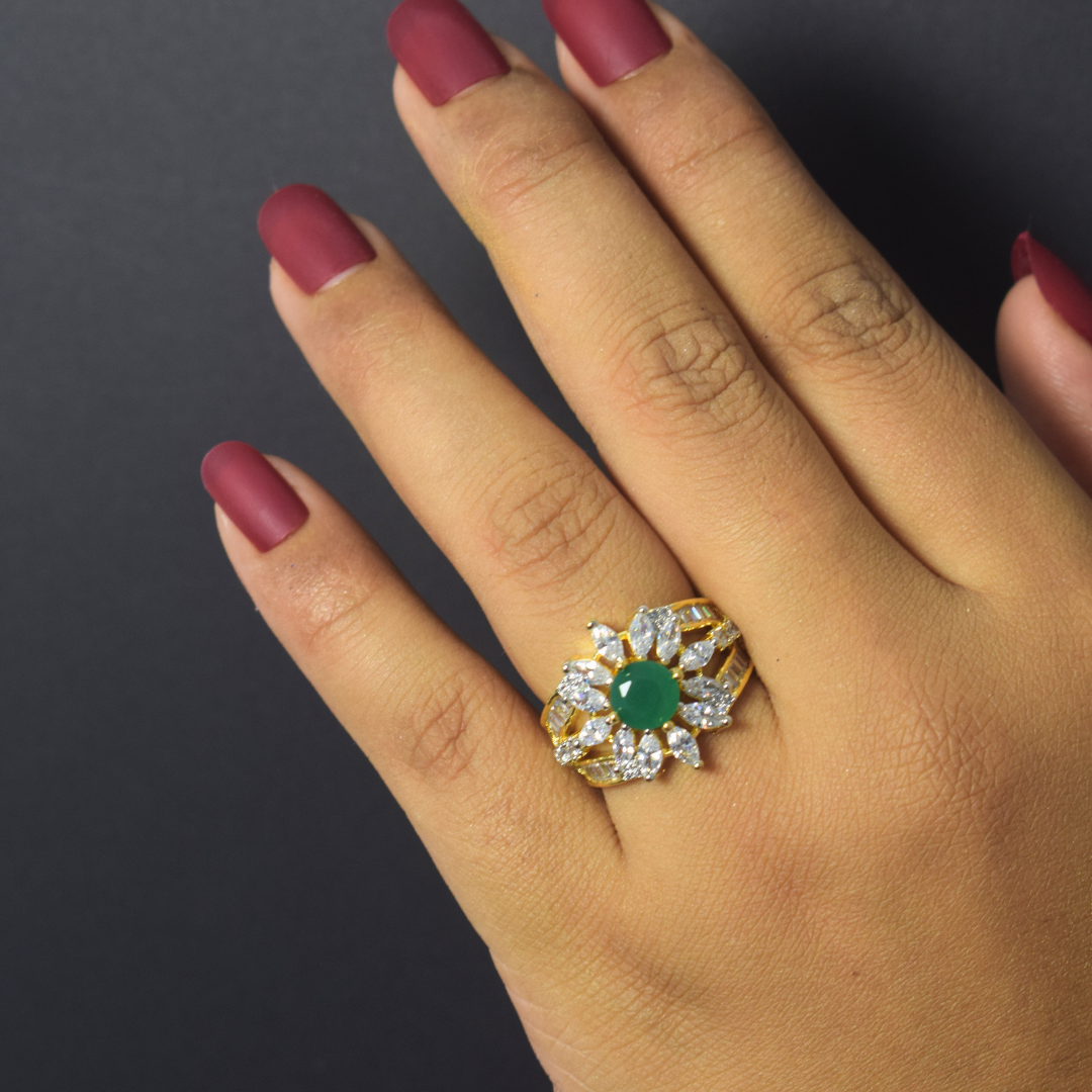 EMERALD LILY AD RING