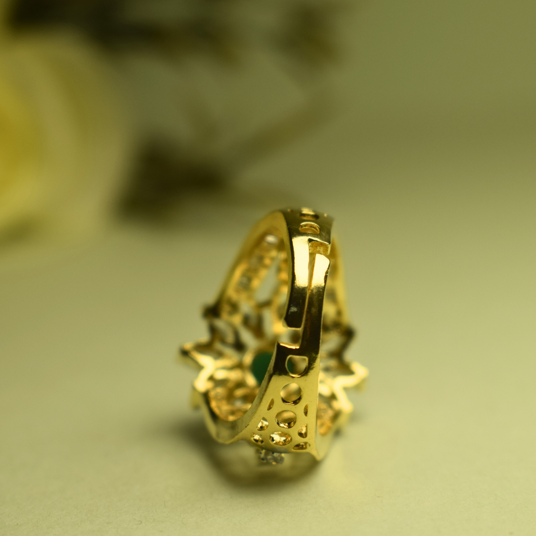 EMERALD LILY AD RING