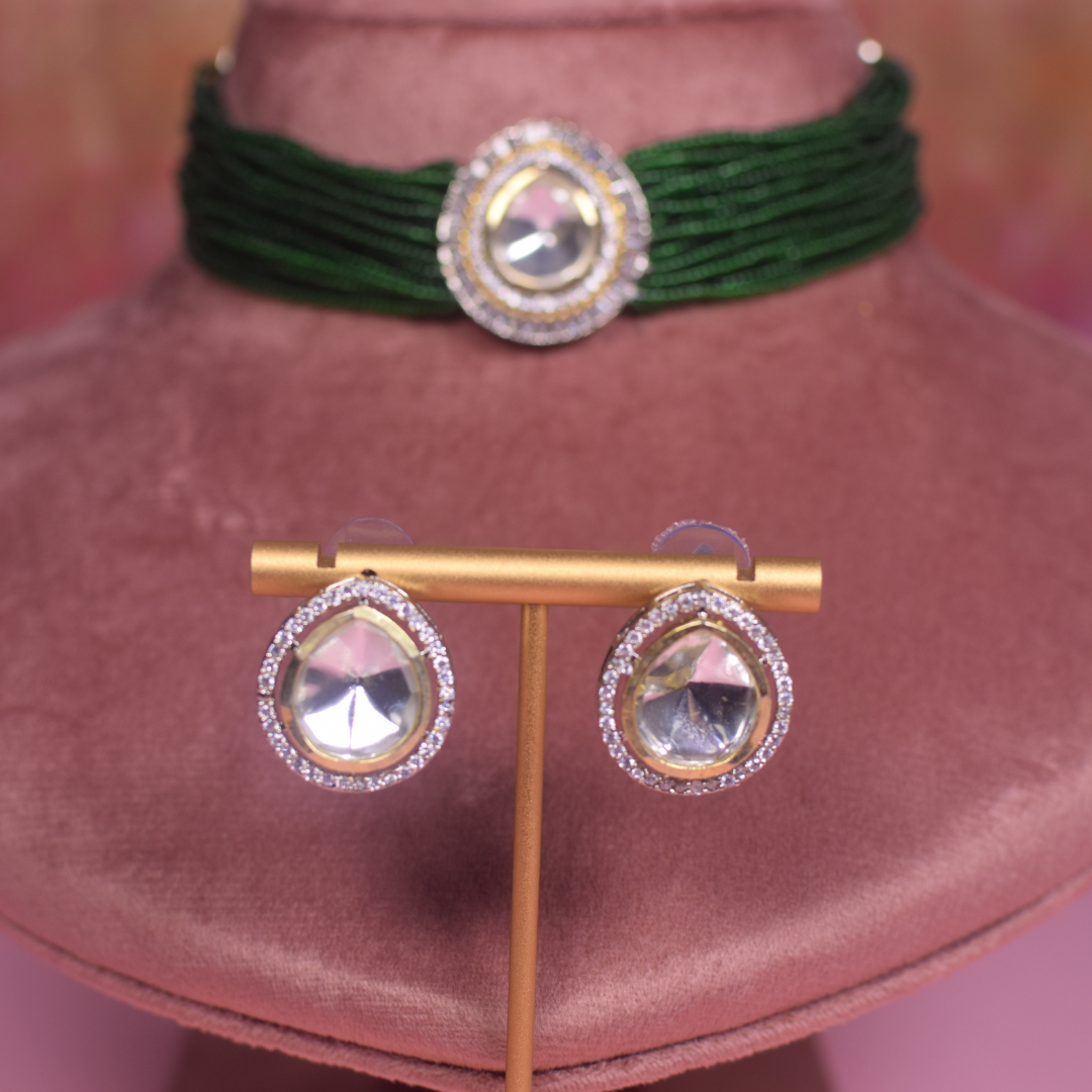 Emerald Sohana Choker Set