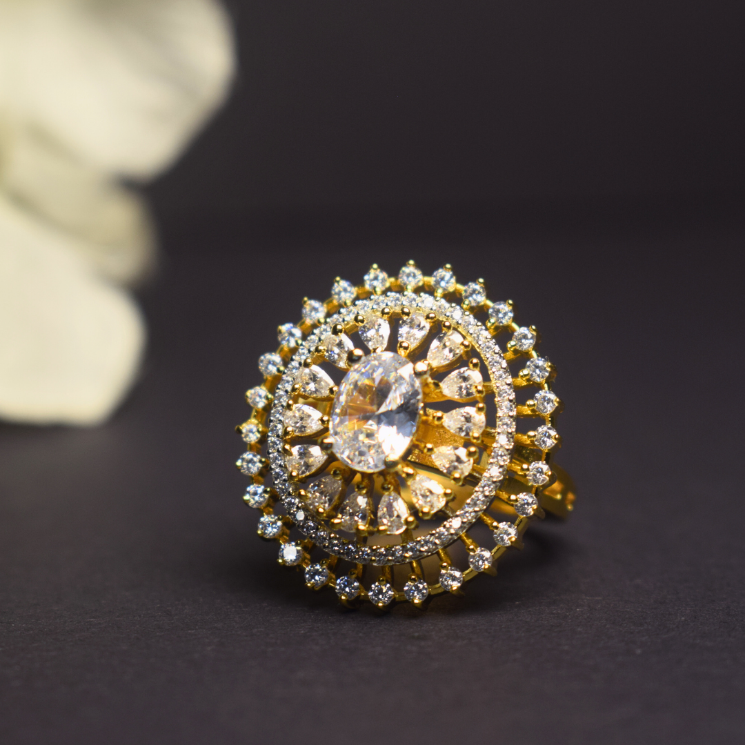 GOLD ANVI ZIRCONIA RING
