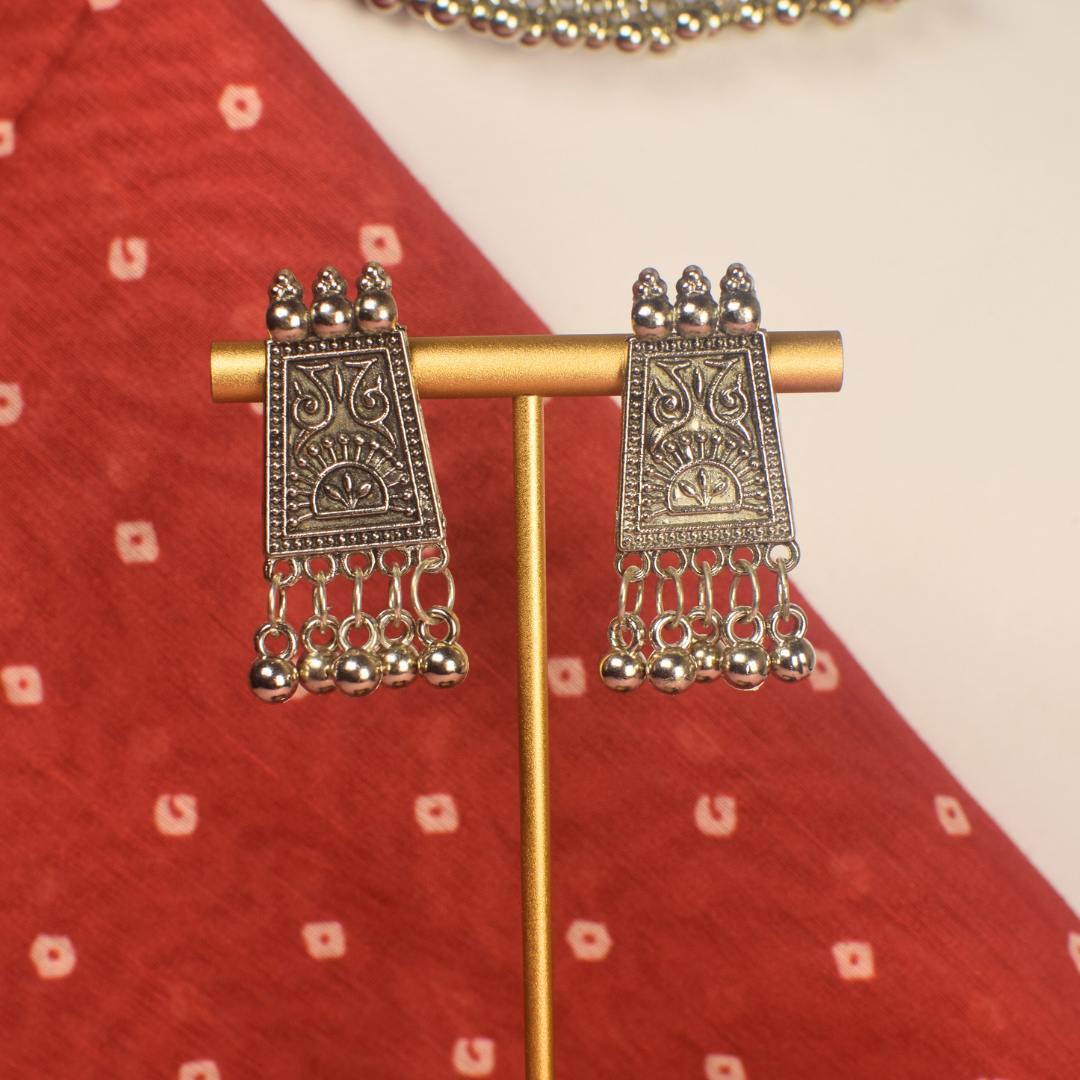 Inara Rumi Choker