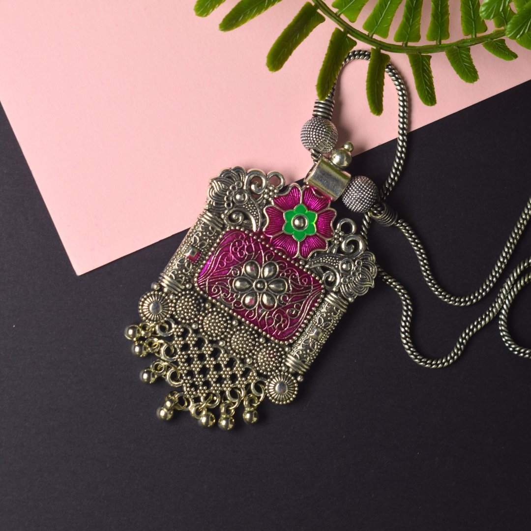 KRITIKA PENDANT NECKLACES