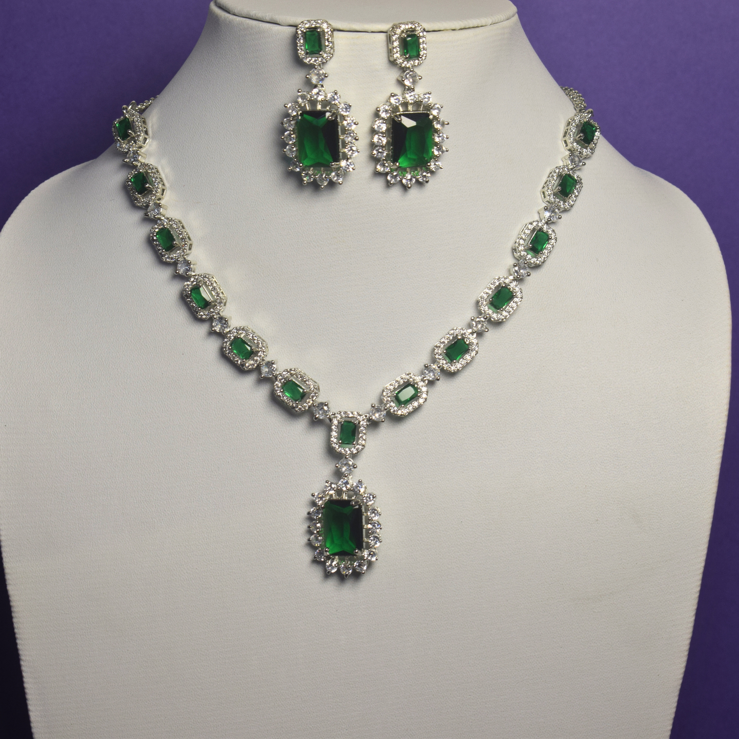 Jennifer AD Emerald