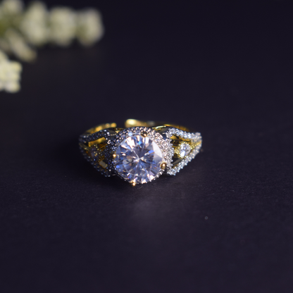 GOLDEN TRISHA ZICORNIA RING