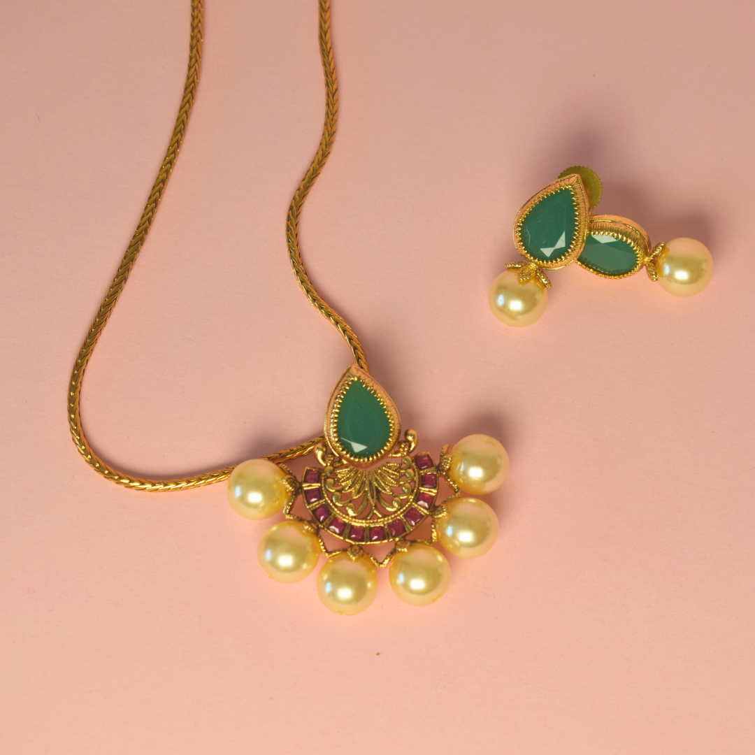 pendant sets