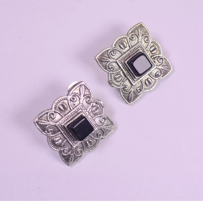 Aakriti earrings