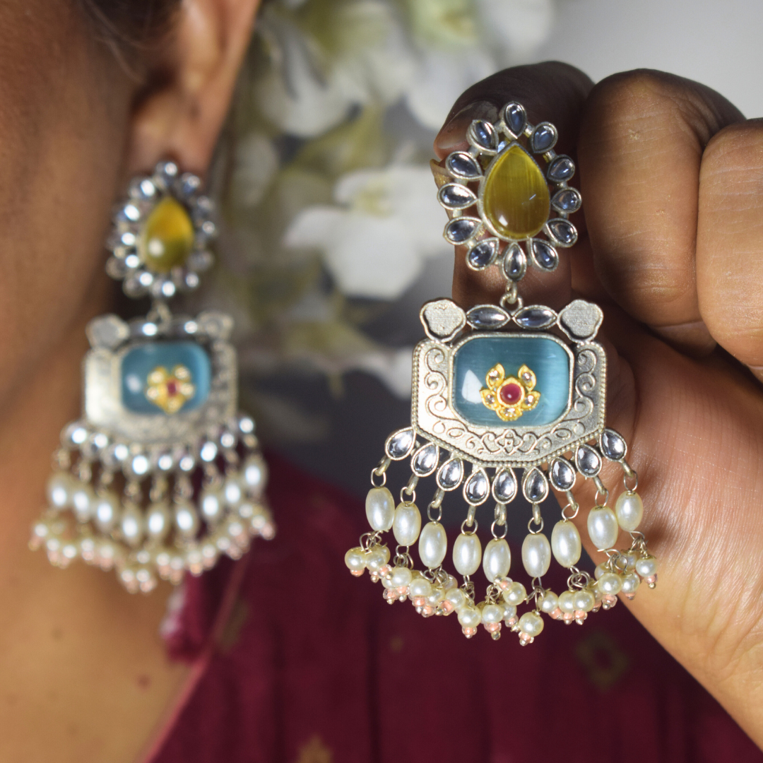 Allia Earring