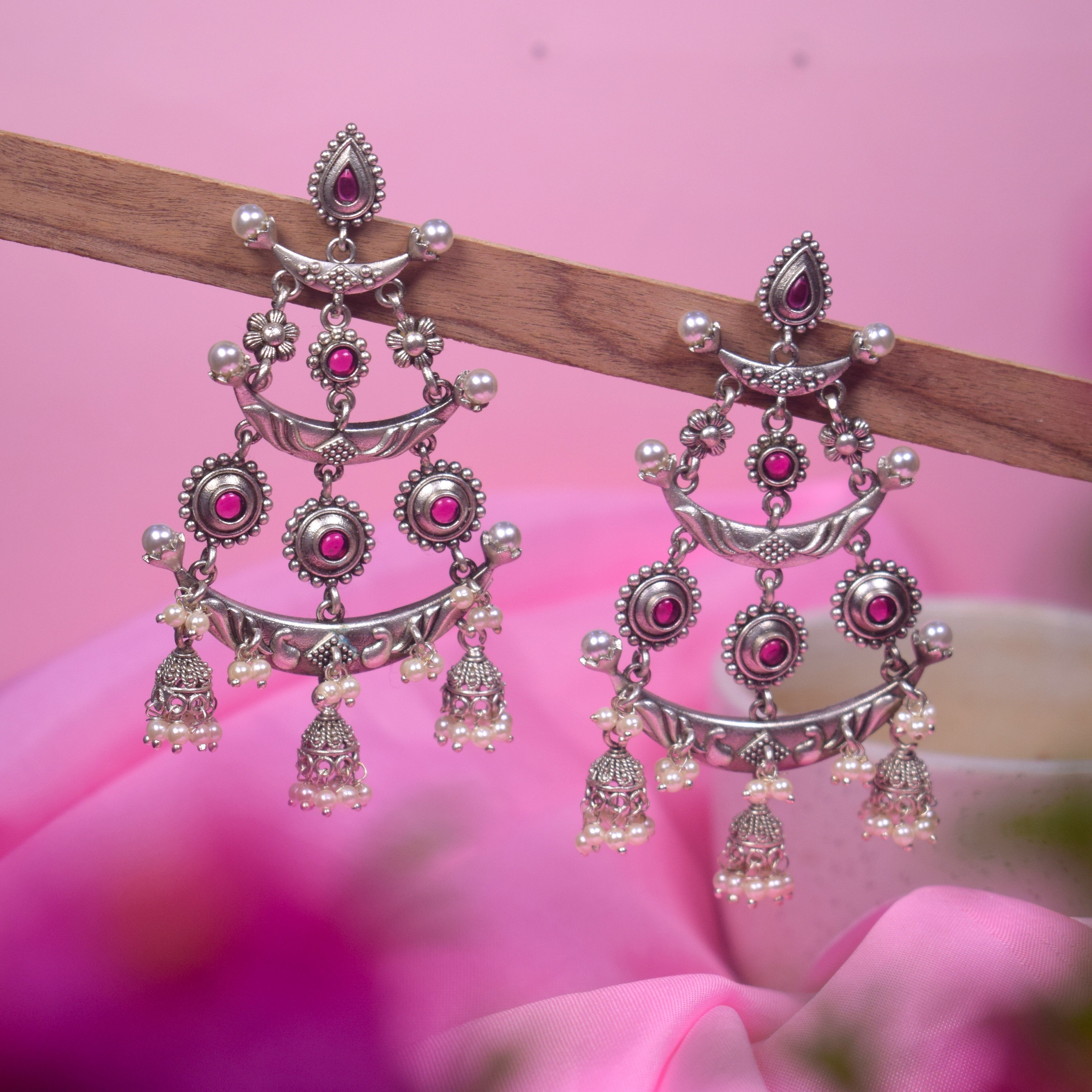 Kinjal Danglers