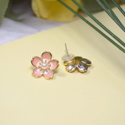 Gul Flower Stud Earrings