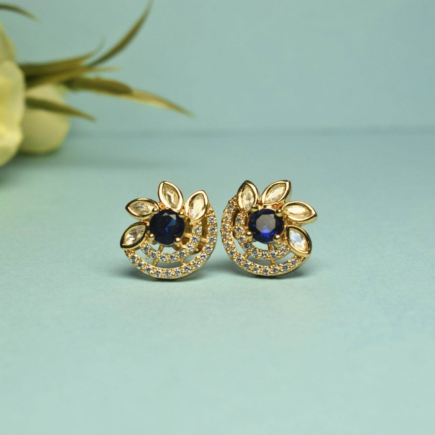 DAMINI KUNDAN STUD EARRING