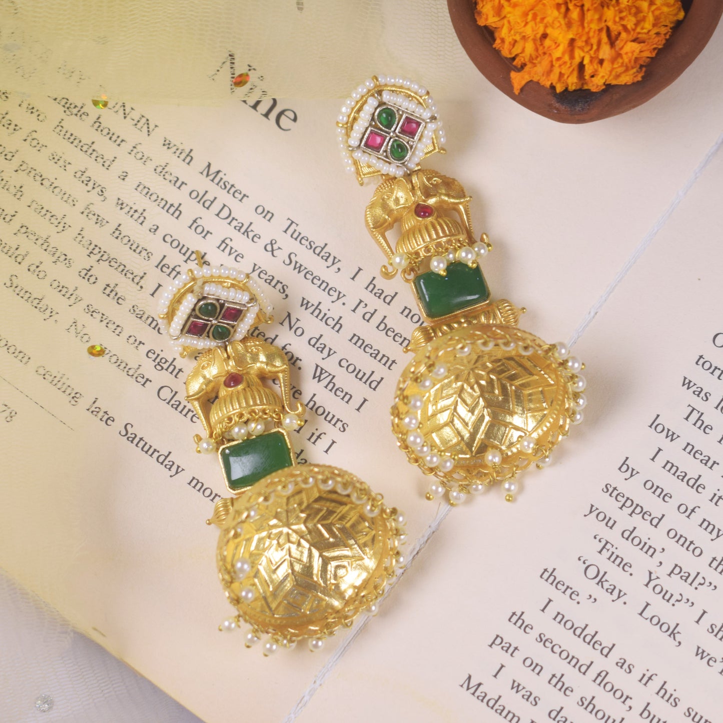 Vaidehi Gold Jhumki Earrings