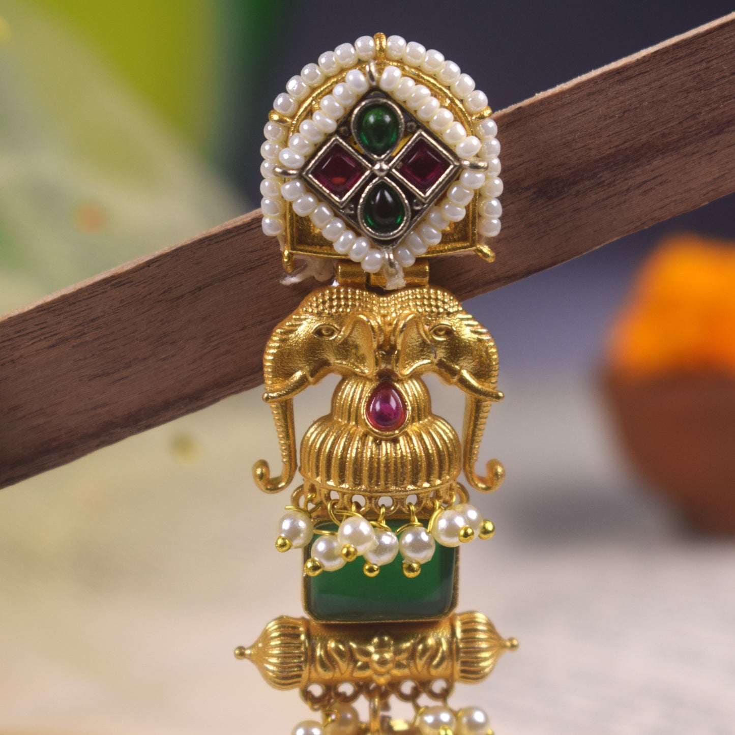 Vaidehi Gold Jhumki Earrings