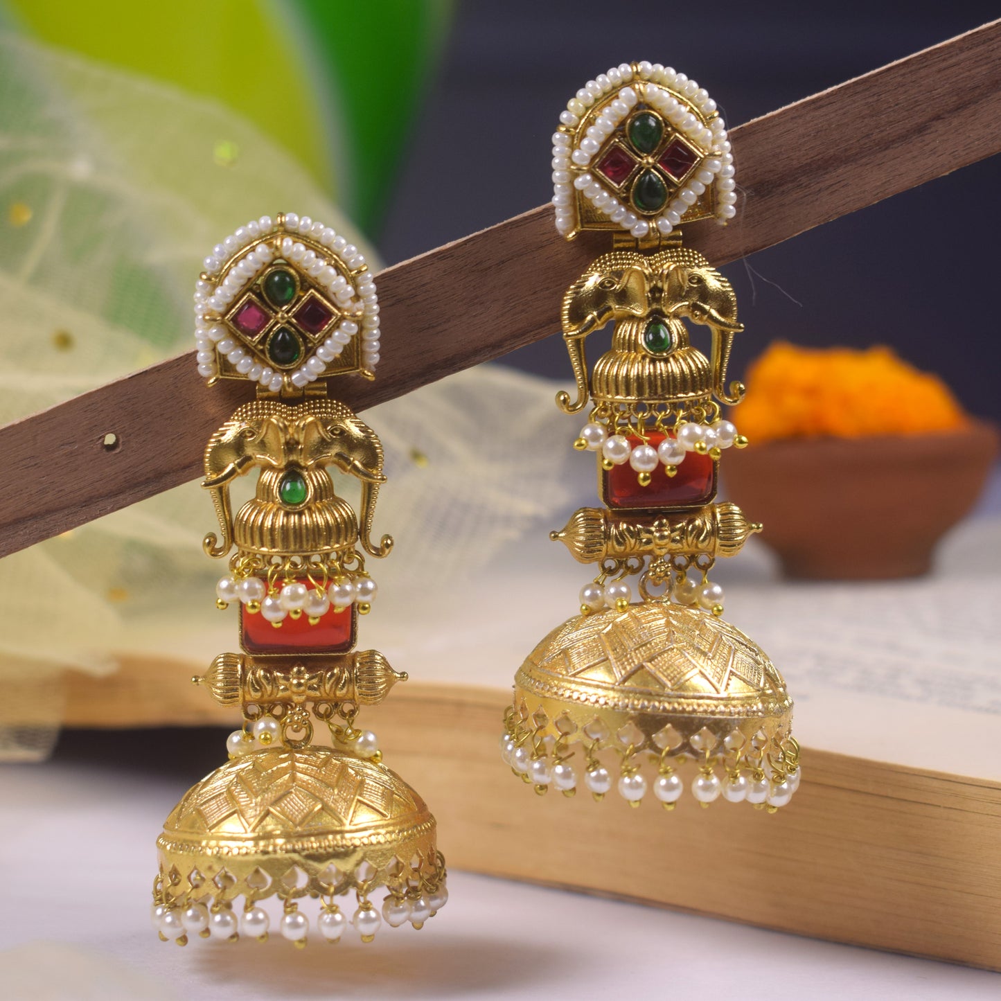 Vaidehi Gold Jhumki Earrings