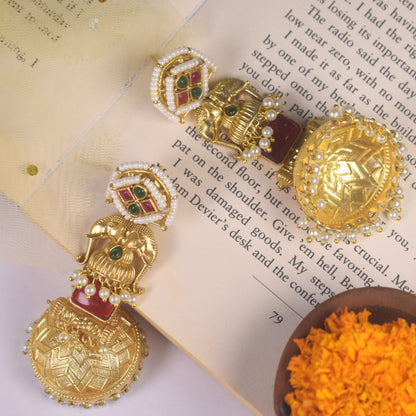 Vaidehi Gold Jhumki Earrings