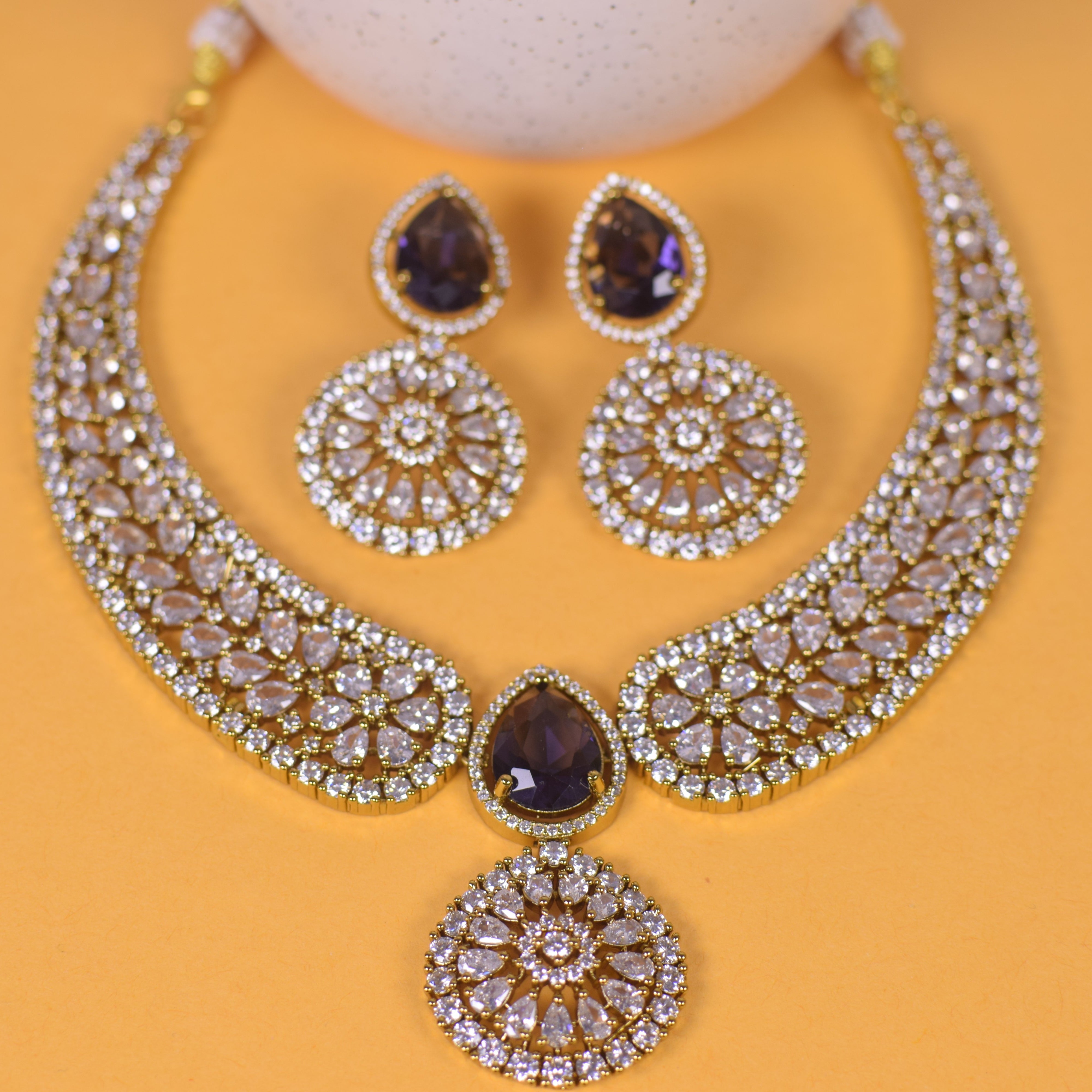 Victorian Jewelry Set