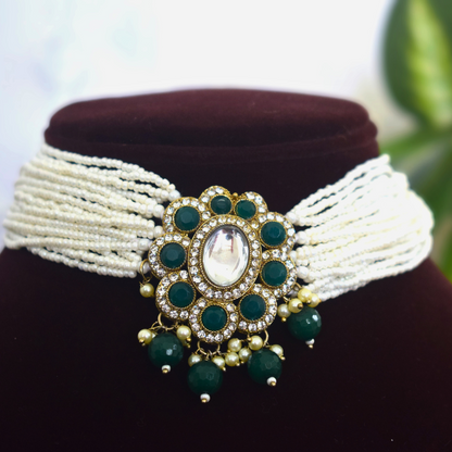 EMERALD RUBAN CHOKER SET