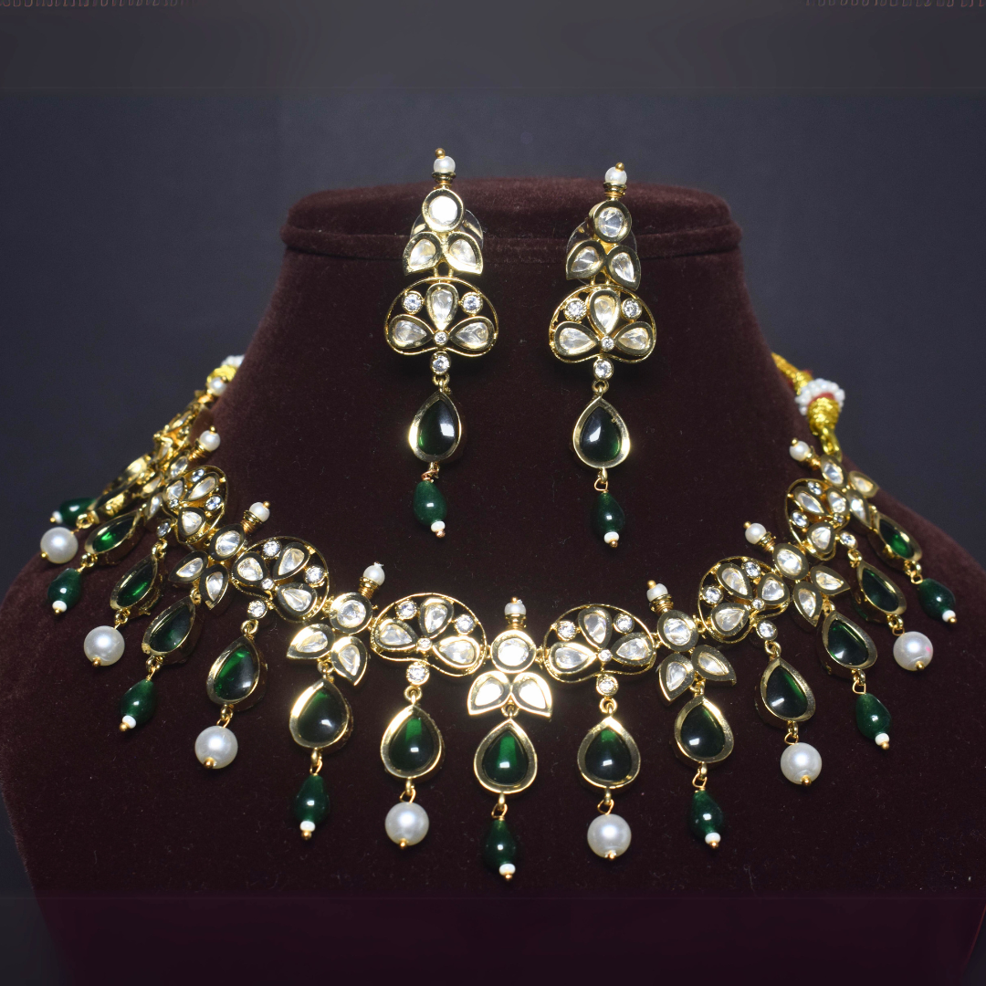 LAVANYA NECKLACE SET