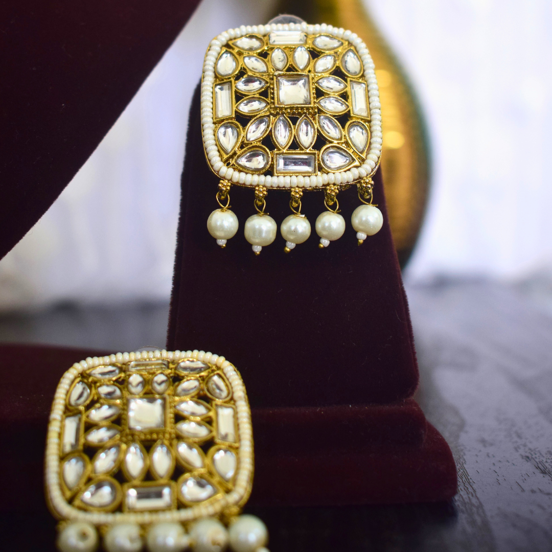 Ivory Alia Choker Set