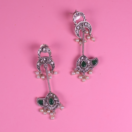 Nidha long Earrings