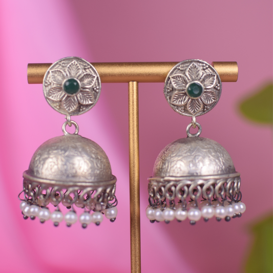 Poorvi Jhumka