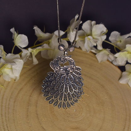 SARANG NECKLACE