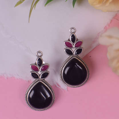 Tina Studs